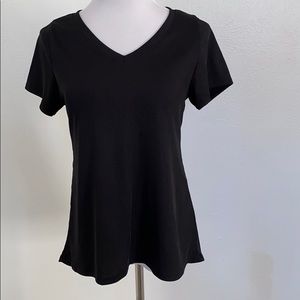 LuLaRoe Christy T Small 6-8 Solid Black Ribbed V Neck Short Sleeve Tee